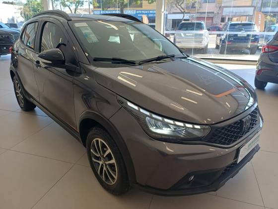 FIAT ARGO 1.3 FIREFLY FLEX TREKKING CVT FIAT ARGO 1.3 FIREFLY FLEX TREKKING CVT